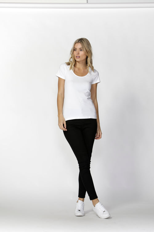 BRITNEY SCOOP TEE - WHITE
