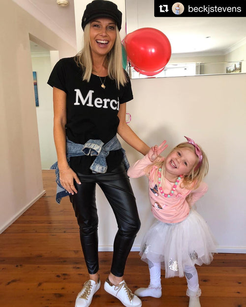 Merci tee
